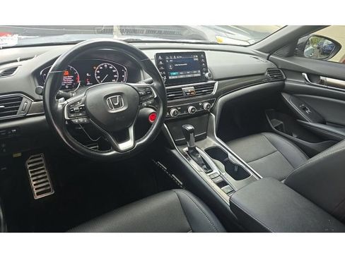 Used 2021 Honda Accord Sport image 9
