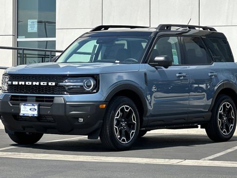 New 2025 Ford Bronco Sport Outer Banks w/ Outer Banks Tech Package+ image 7