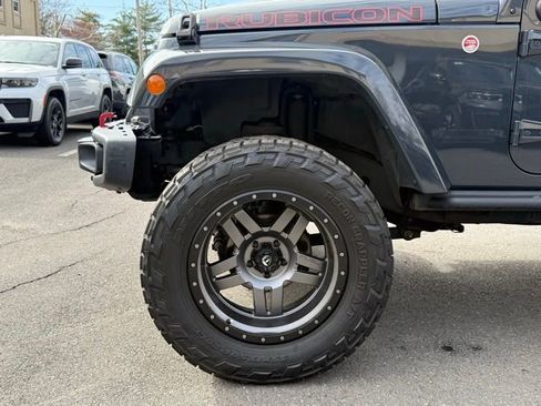 Certified 2016 Jeep Wrangler Unlimited Rubicon AWD/4WD image 19