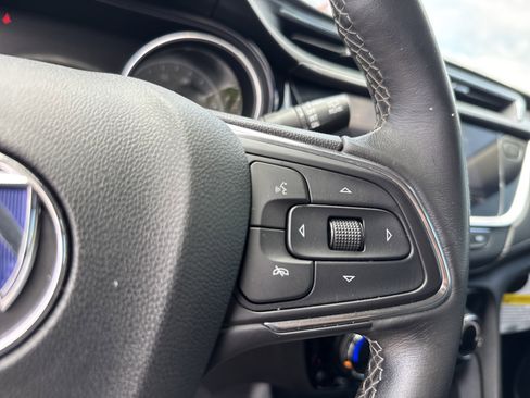 Used 2021 Buick Encore GX Preferred FWD image 19