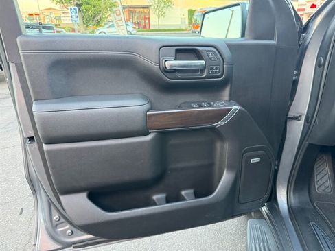 Used 2019 GMC Sierra 1500 SLT w/ SLT Premium Plus Package AWD/4WD image 25