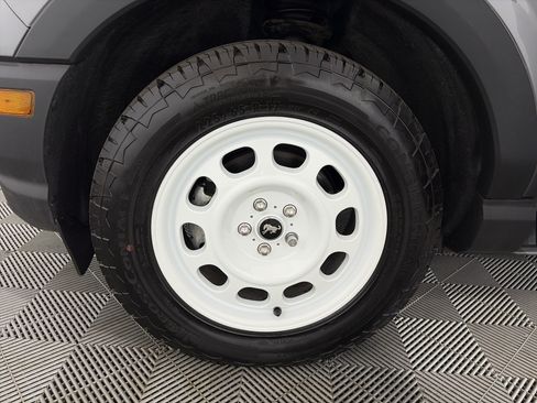 Used 2023 Ford Bronco Sport Heritage w/ Heritage Convenience Package AWD/4WD image 13