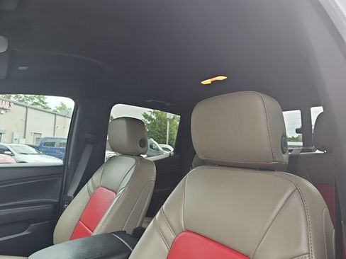 Used 2023 Chevrolet Colorado Trail Boss w/ Technology Package AWD/4WD image 16