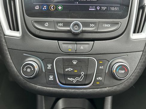 Used 2023 Chevrolet Malibu LS FWD image 30