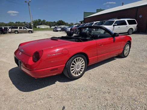 Used 2005 Ford Thunderbird RWD image 4