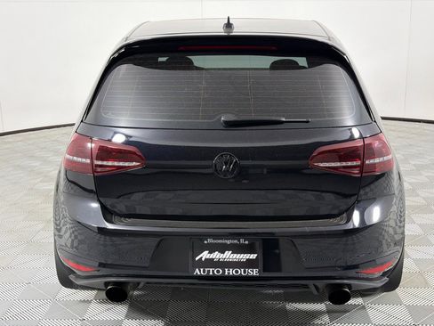 Used 2017 Volkswagen GTI SE image 6