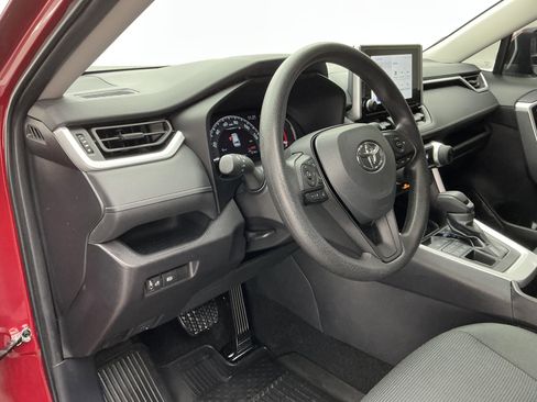 Used 2024 Toyota RAV4 LE image 13