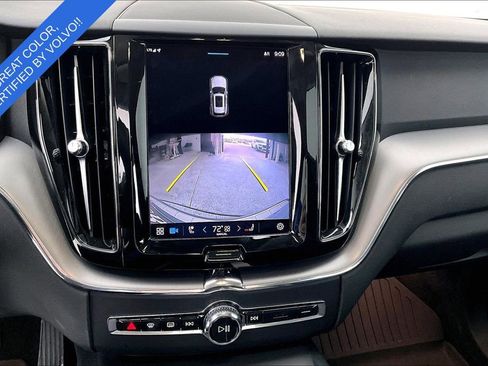 Used 2023 Volvo XC60 B5 Core w/ Climate Package image 30