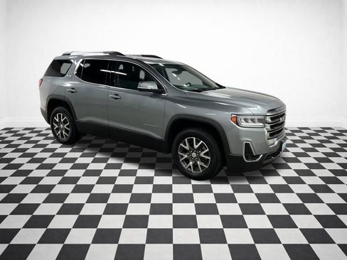 Certified 2023 GMC Acadia SLE w/ Driver Convenience Package image 9