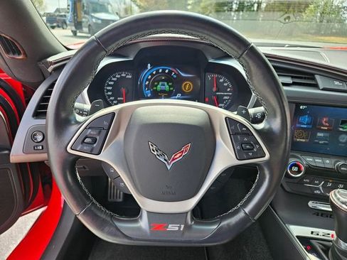 Used 2018 Chevrolet Corvette Grand Sport w/ Carbon Flash Badge Package image 25