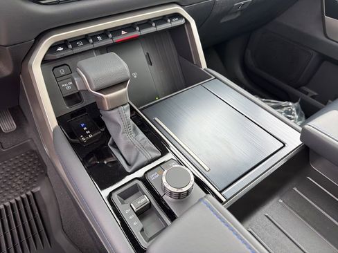 New 2026 Toyota Tundra Platinum AWD/4WD image 13