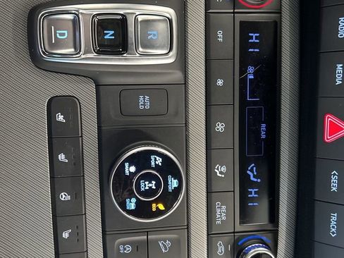 Used 2024 Hyundai Palisade SEL w/ Premium Package AWD/4WD image 21