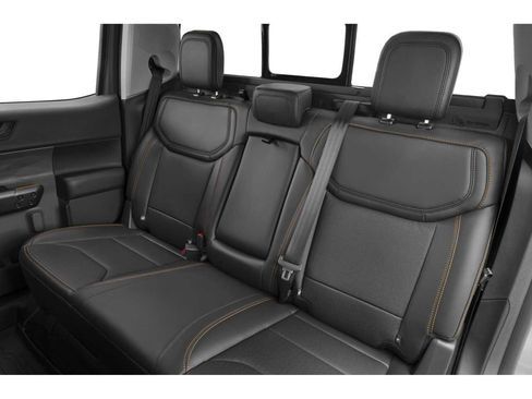 Used 2025 Ford Maverick Tremor image 9