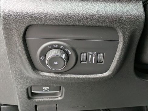 New 2026 Jeep Grand Cherokee Limited AWD/4WD image 12