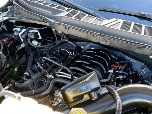 Used 2025 Ford F150 XL w/ Equipment Group 103A High AWD/4WD image 27