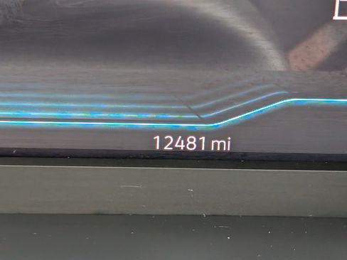 Used 2025 Volkswagen Jetta SEL FWD image 25