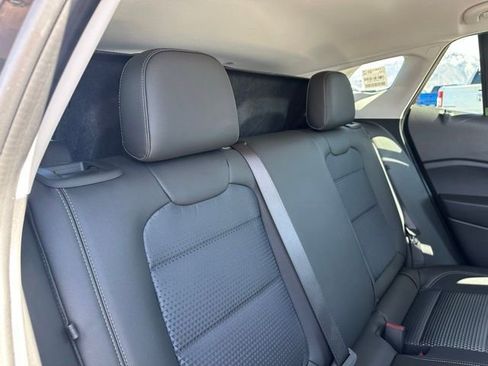 New 2026 Chevrolet Trax LT FWD image 15