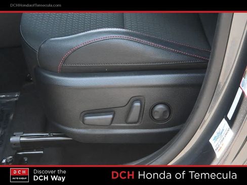 Used 2025 Kia Soul GT-Line w/ GT-Line Technology Package FWD image 17