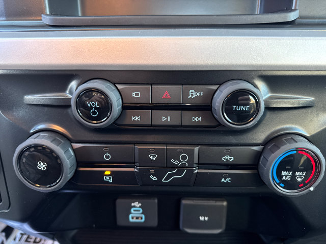 Certified 2025 Ford F250 XL w/ STX Appearance Package AWD/4WD image 21