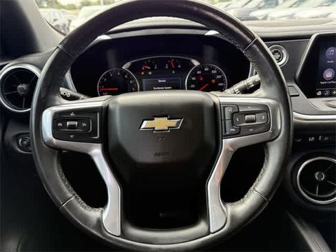 Used 2019 Chevrolet Blazer LT image 17