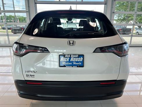 Certified 2024 Honda HR-V LX image 8