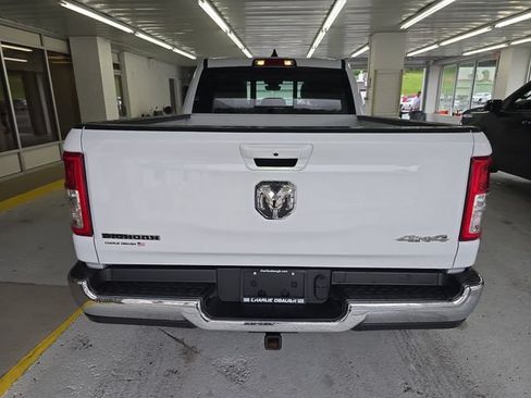 Used 2022 RAM 1500 Big Horn AWD/4WD image 4