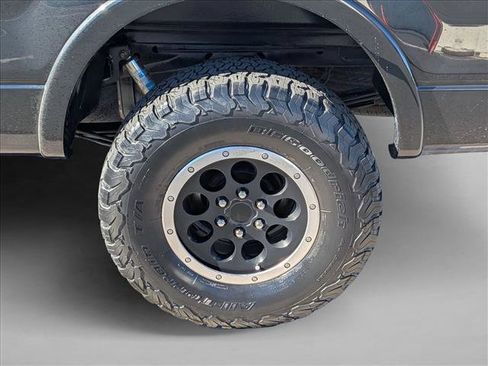 Used 2014 Ford F150 Limited image 15