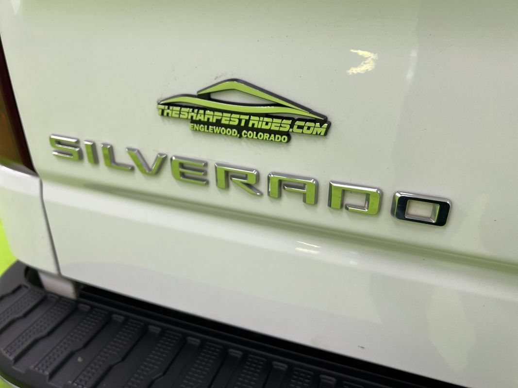 Used 2020 Chevrolet Silverado 1500 LT w/ Convenience Package AWD/4WD image 12