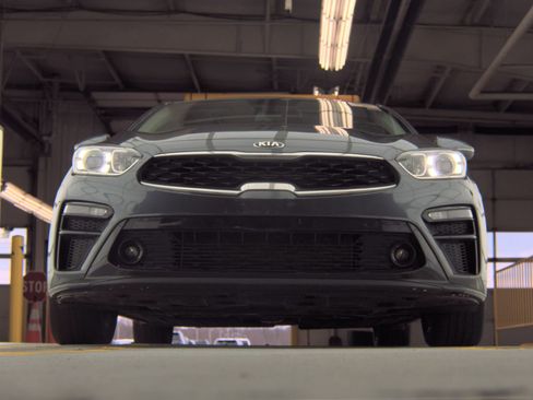 Used 2021 Kia Forte EX FWD image 4