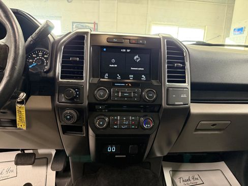 Used 2016 Ford F150 XLT w/ Equipment Group 302A Luxury image 14