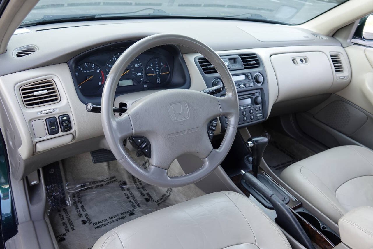 Used 1998 Honda Accord EX image 4