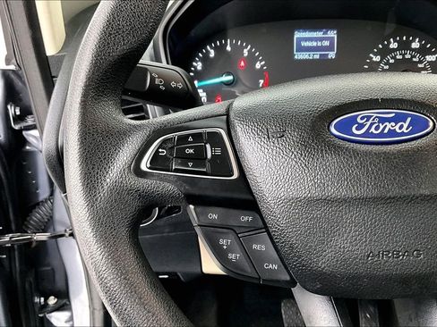 Used 2021 Ford EcoSport S image 24