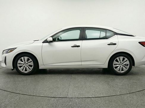 Used 2025 Nissan Sentra S FWD image 5