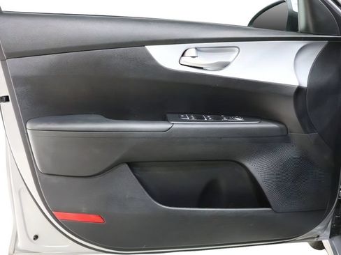 Used 2024 Kia Forte LXS FWD image 19