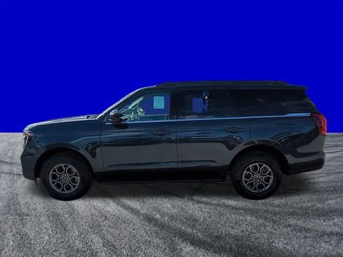 New 2025 Ford Expedition Active image 7