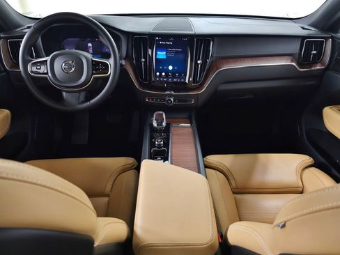 Certified 2024 Volvo XC60 B5 Ultimate AWD/4WD image 15