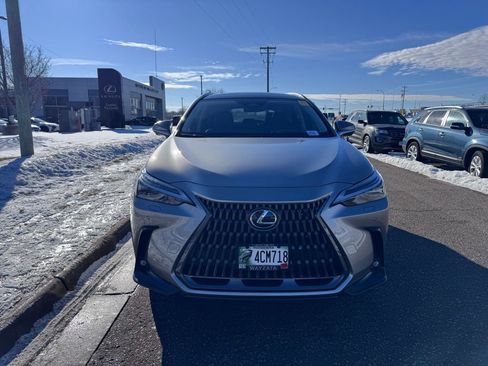 Used 2024 Lexus NX 300h AWD w/ Luxury Package image 2
