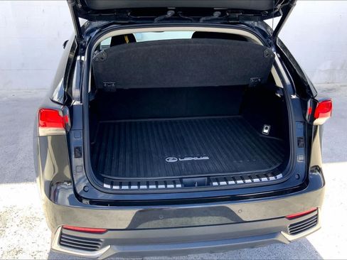 Used 2019 Lexus NX 300h AWD image 18