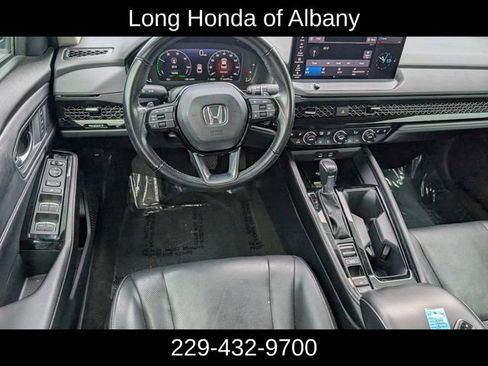 Used 2023 Honda Accord Touring image 19