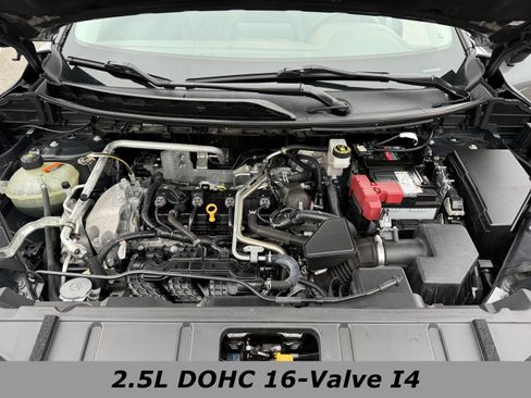 Used 2021 Nissan Rogue SV image 12