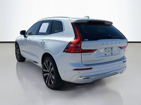 Used 2023 Volvo XC60 B5 Ultimate w/ Climate Package image 6