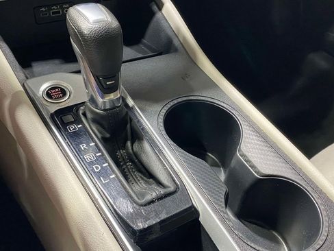 Used 2020 Nissan Altima 2.5 S FWD image 31