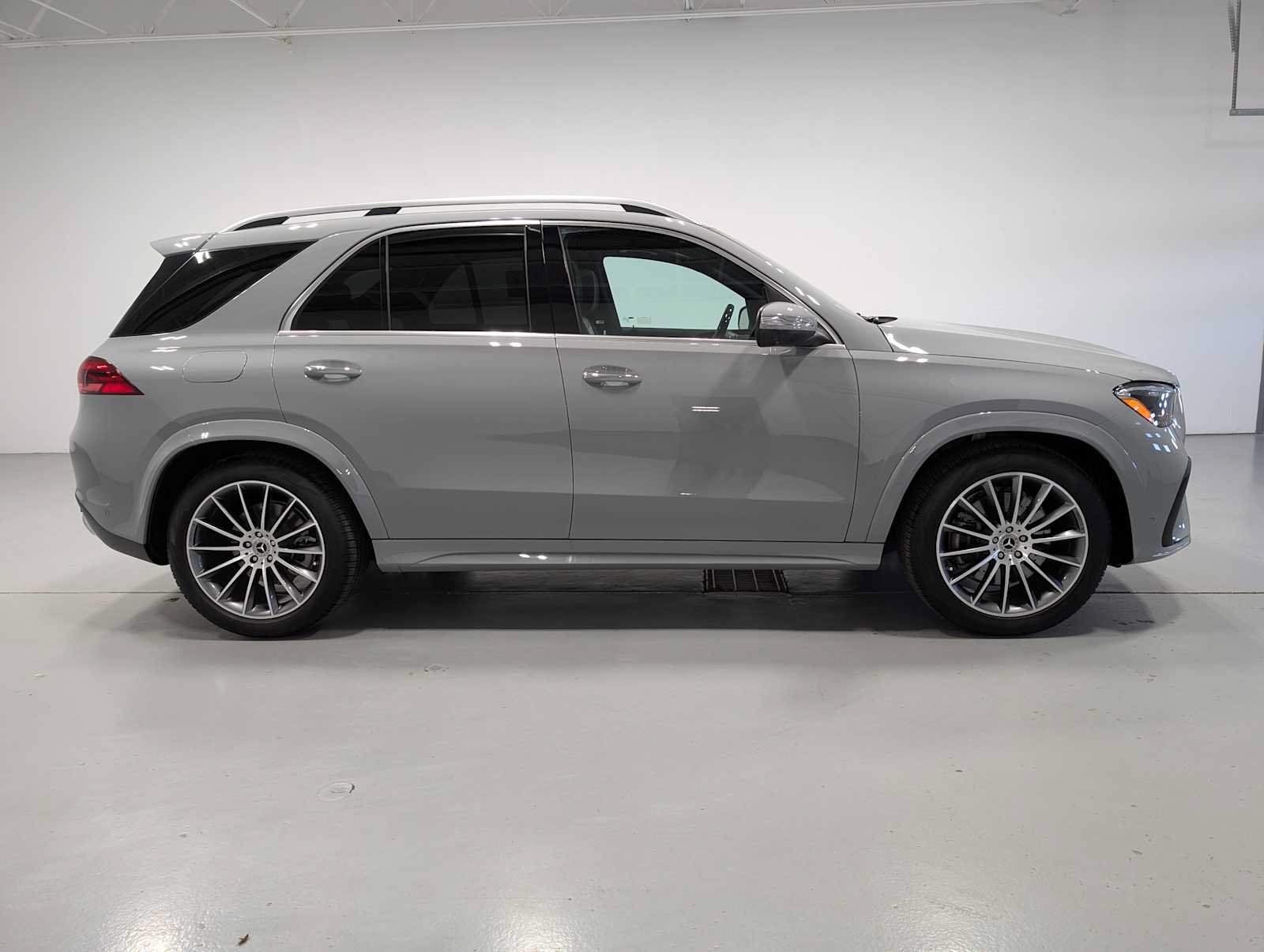 Certified 2026 Mercedes-Benz GLE 450 4MATIC image 7