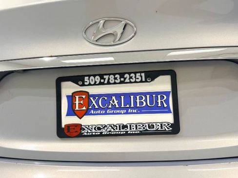 Used 2012 Hyundai Sonata GLS FWD image 12