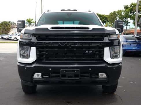Used 2020 Chevrolet Silverado 3500 LTZ w/ LTZ Plus Package AWD/4WD image 21