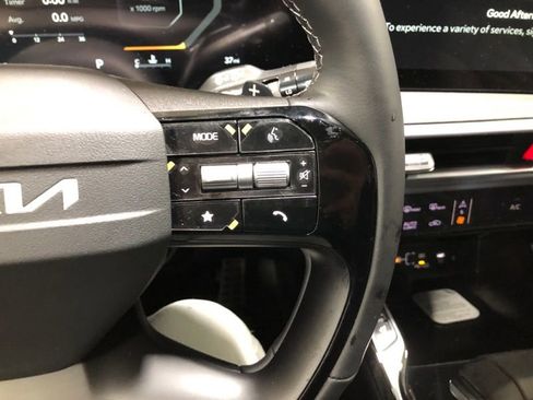 New 2026 Kia Sorento SX Prestige image 24