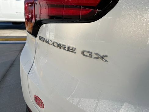 Certified 2023 Buick Encore GX Select image 6