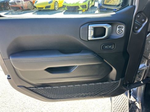 Used 2022 Jeep Wrangler Unlimited Sahara w/ Cold Weather Group image 23