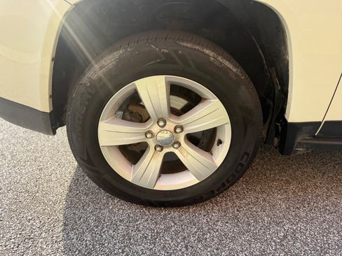Used 2015 Jeep Compass High Altitude AWD/4WD image 37