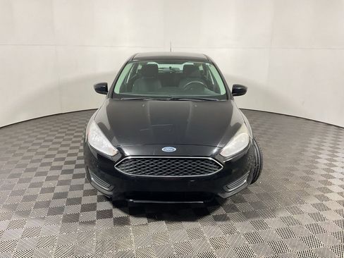 Used 2018 Ford Focus SE image 4
